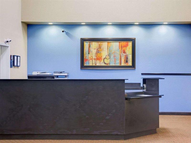 Days Inn By Wyndham Лоренсвілл Екстер'єр фото